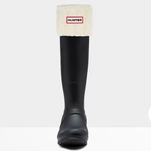 Hunter Cable Knitted Cuff Tall Boot Socks: White